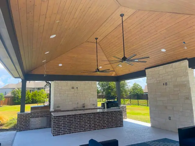 Covered Patio & Pergola
