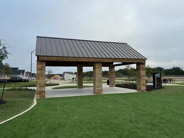 Tanning Ledge & Water Feature