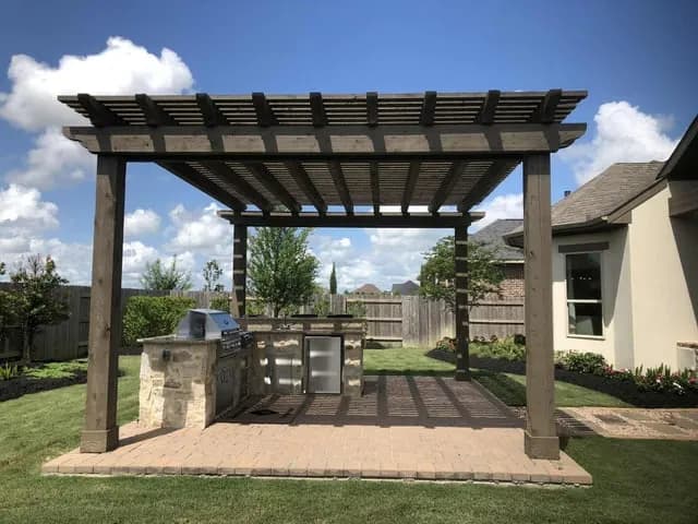 Outdoor Kitchen