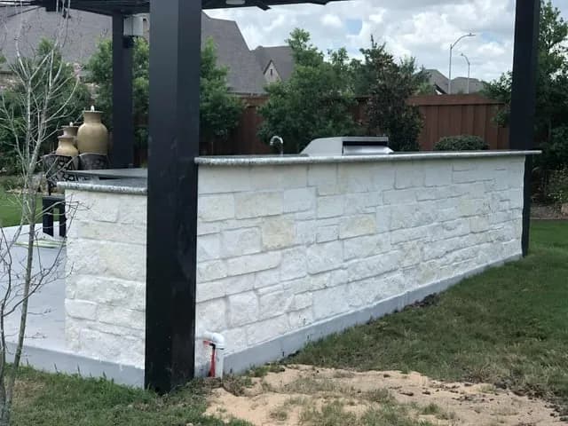 Covered Patio & Pergola